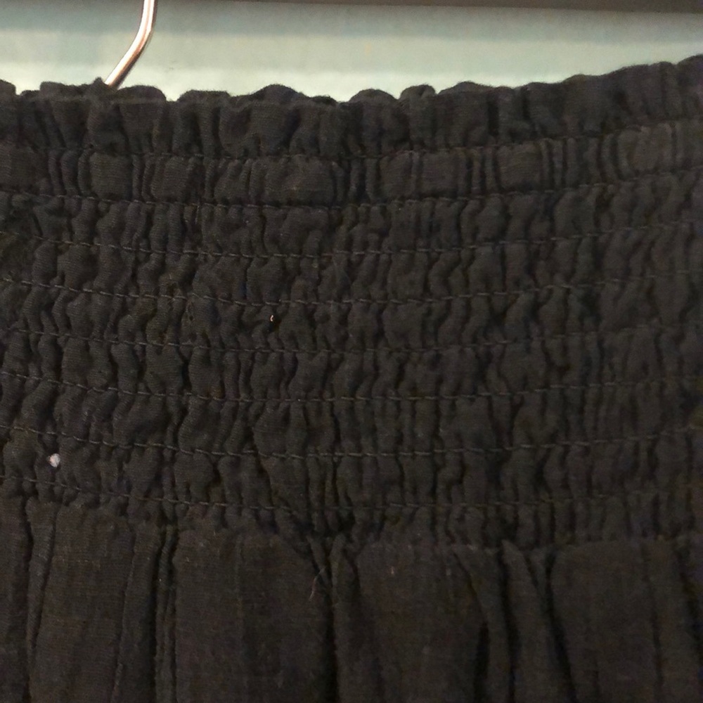 Old Navy embroidered full skirt - Picture 4 of 7